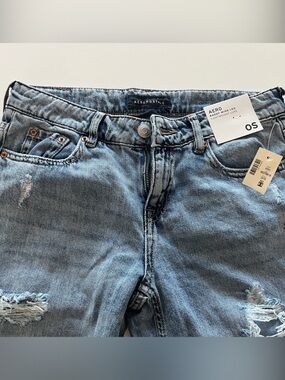 Aeropostale Light Blue Distressed Women’s Jeans